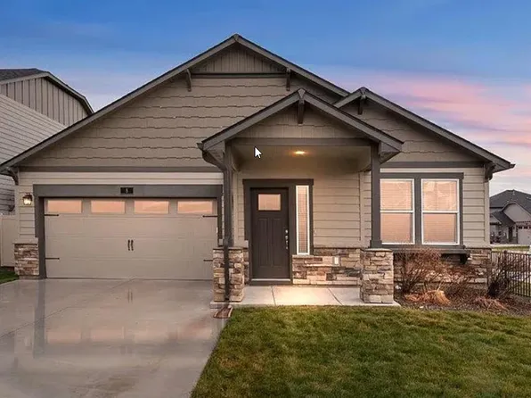 8 N Wooddale Ave, Eagle, ID 83616