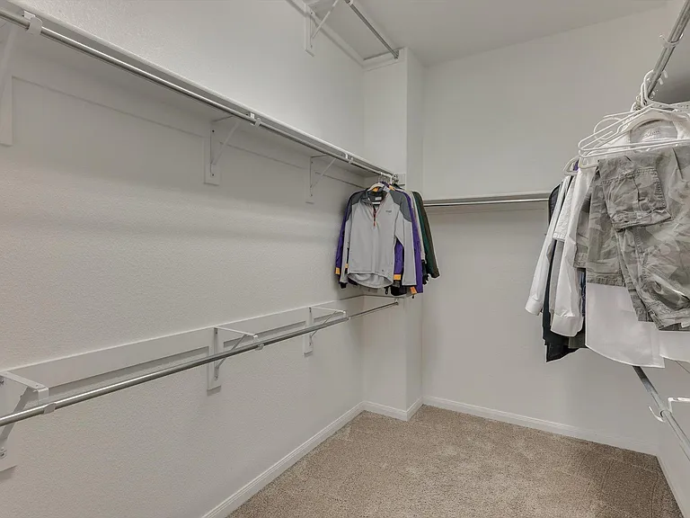 4064 Washburne Dr — Photo 18