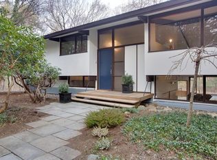 54 Conant Rd, Lincoln, MA 01773