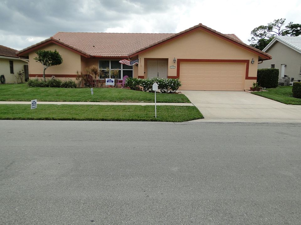 23369 Lago Mar Circle