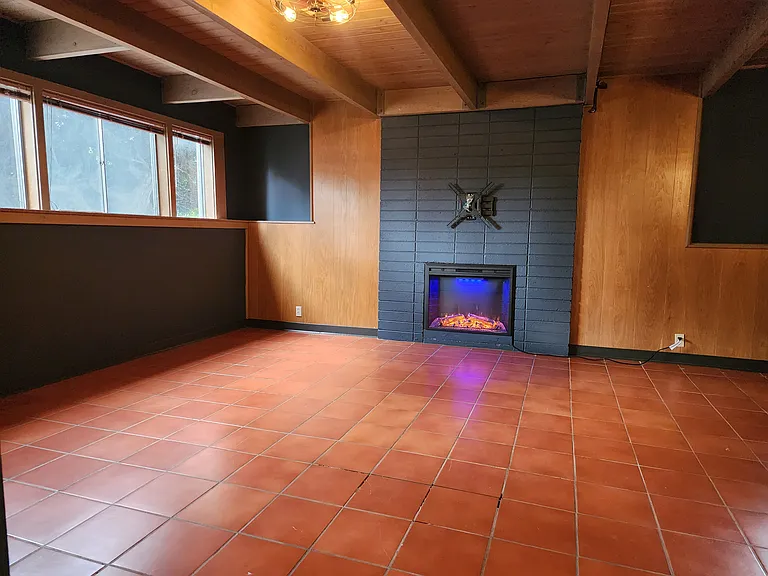 2930 Maizeland Rd — Photo 32