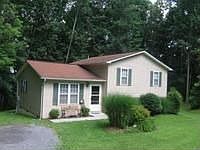 1st image of 334 Pheasant Hill Ln