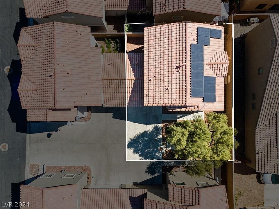 1st image of 9825 Fountain Walk Ave