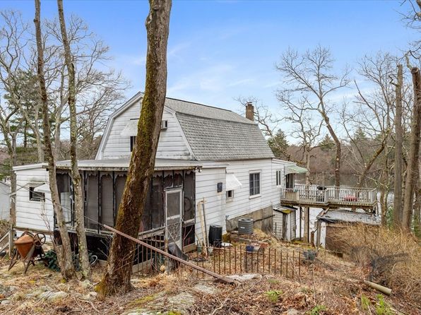 30 Manitou Rd, Canton, MA 02021