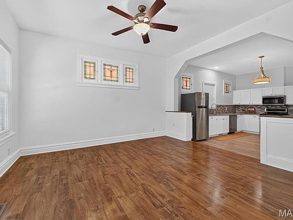 4th image of 3708 Illinois Ave
