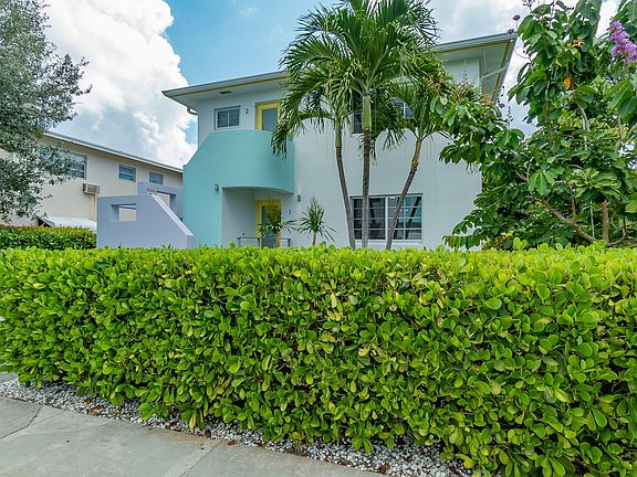 2nd image of 210 Ocean Breeze APT 1