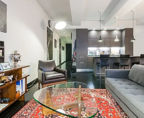 Rented by Real Easy LLC | media 129