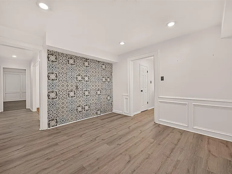 12619 Chriswood Dr — Photo 9