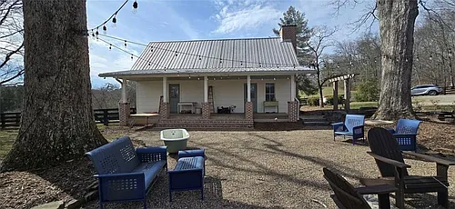 812 Bessie Ln Photo 1