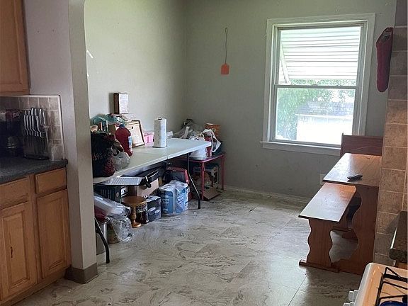 5th image of 4766 E 90th St