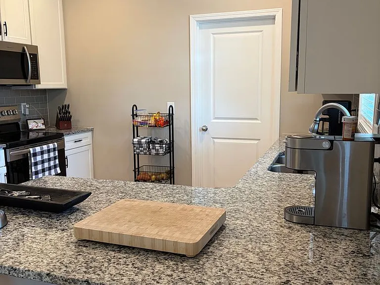 202 Roscoe Dr — Photo 24
