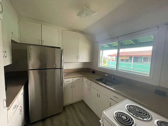 3rd image of 1279 Neal Ave