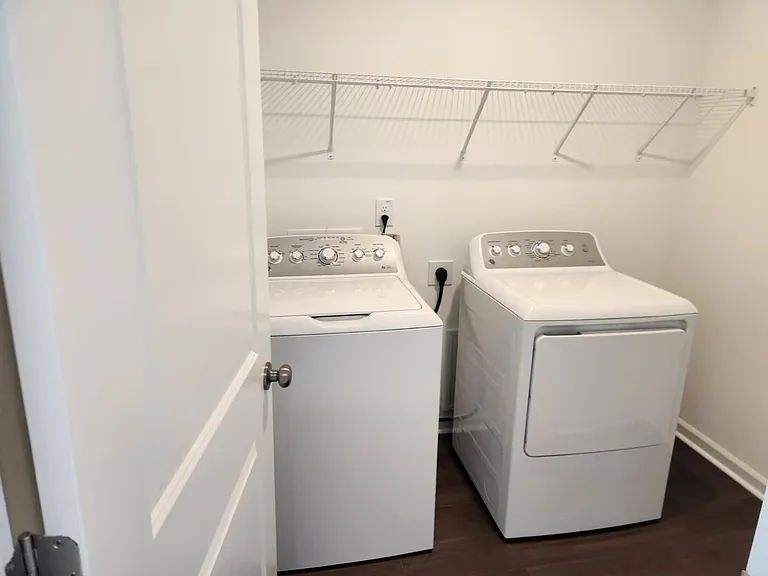 713 Painted Daisy Ln — Photo 17