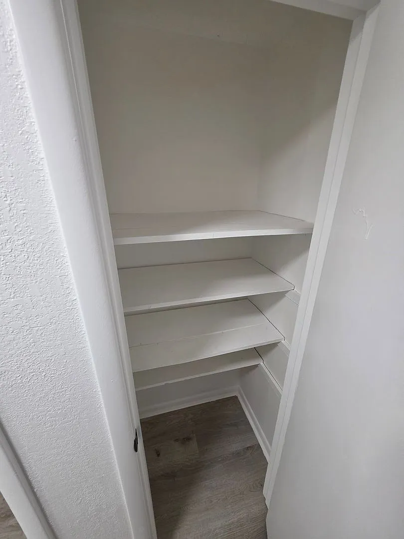 Fully Renovated 3 bed 2 bath Home — Photo 4