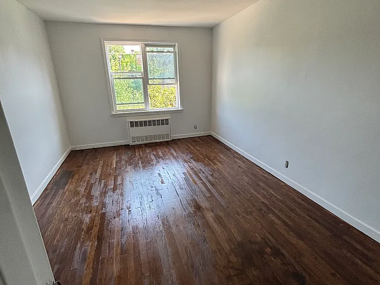 2161 Ford St — Photo 3