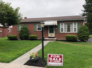 841 E Walnut St, Annville, PA 17003