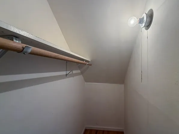 513 Avenue C image 6 of 27