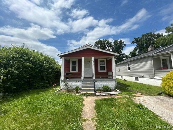 8527 Kempland Pl, Saint Louis, MO 63132