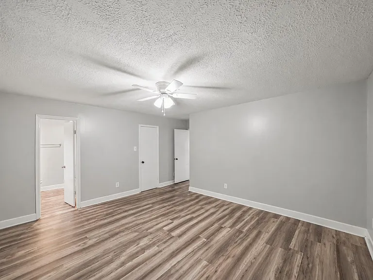 17734 Seven Pines Dr — Photo 10