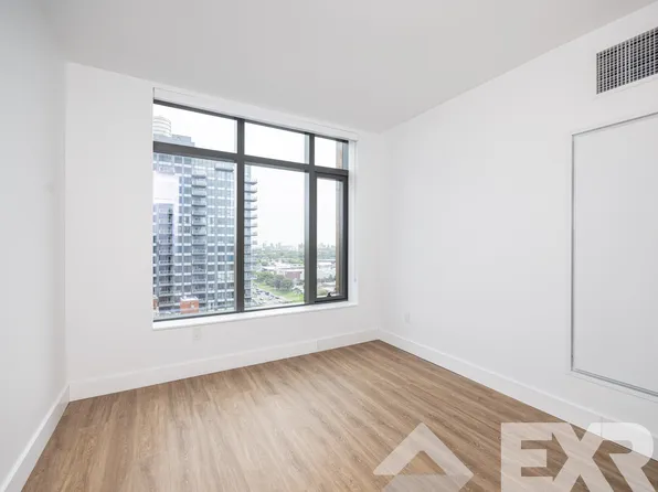 2230 Cropsey Avenue image 62 of 68