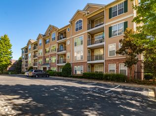 1403 Stratford Cmns, Decatur, GA 30033