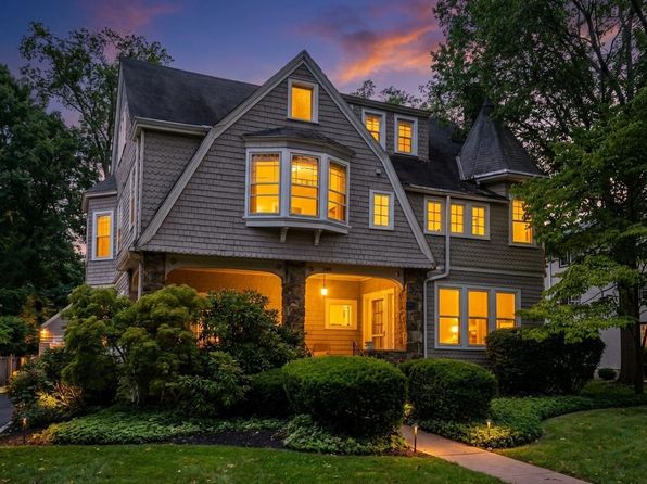 114 Walnut Ave #5