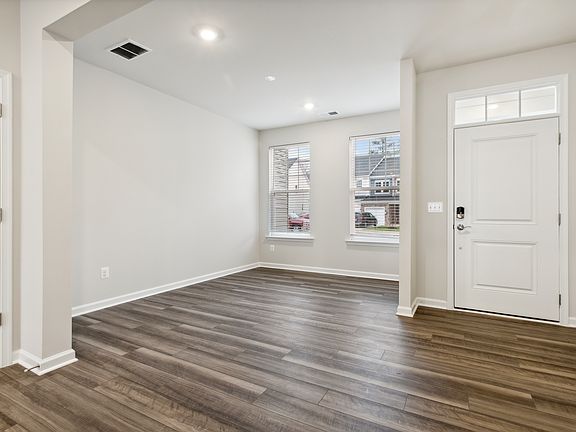5th image of 4107 Isaac Cir