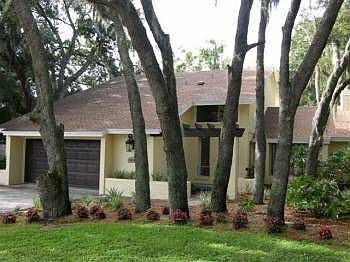1st image of 4910 Briar Oaks Cir