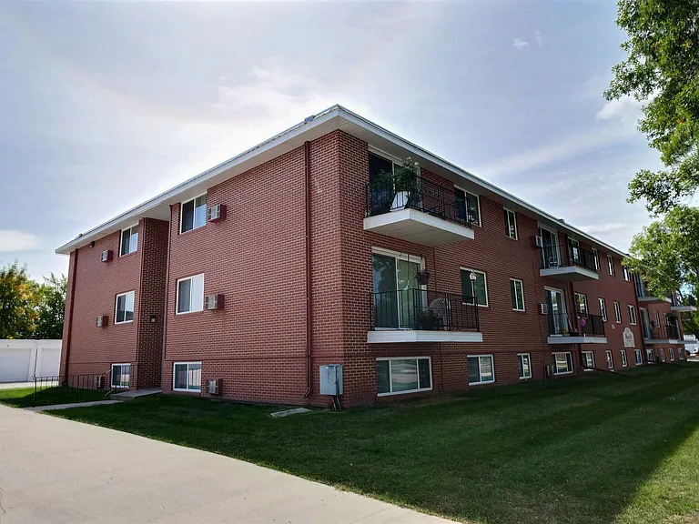 Hawn Apartments — Photo 11
