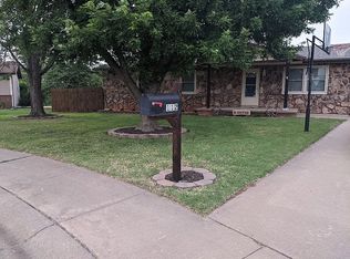 112 Abbe Cir, Medicine Lodge, KS 67104