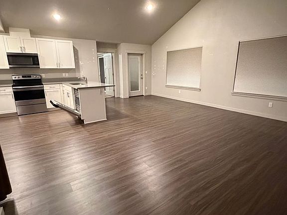 3rd image of 41300 SE Vista Loop Dr #213-208