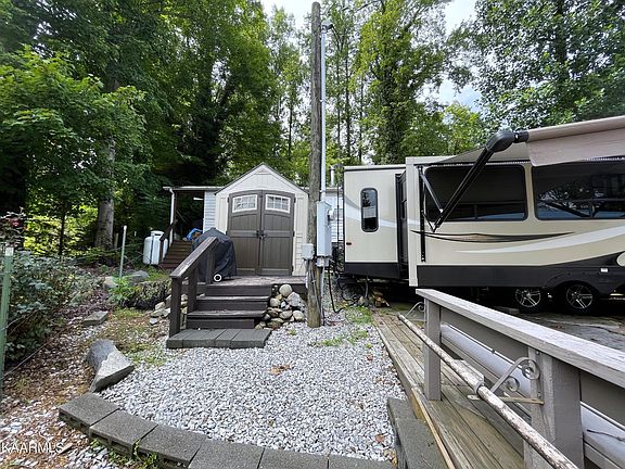4th image of 5355 E Pkwy #13