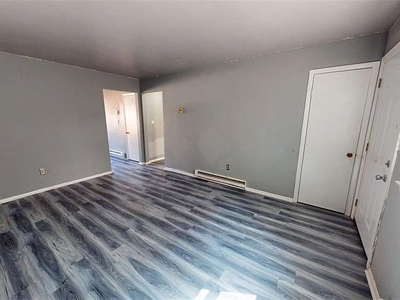 5th image of 2127 Grandy Ave