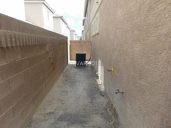 4th image of 5204 Starter Ave #0