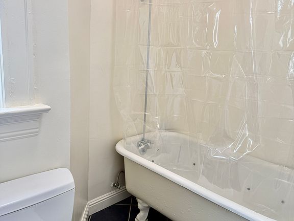 5th image of 745 Haight St APT 12