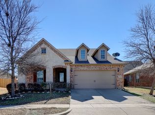 4353 Red Clover Ln, Crowley, TX 76036