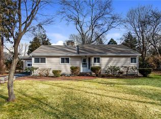 45 Cherry Rd, Kingston, RI 02881