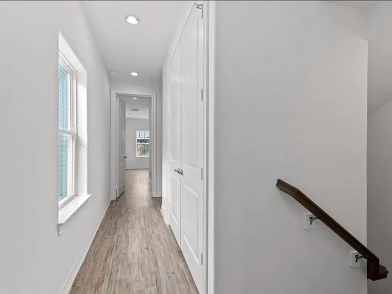 3255 Real St #B — Photo 20