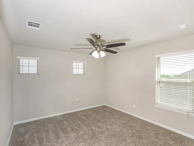 304 Shelton Pass — Photo 14