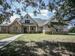 421 Riata Rd, Bullard, TX 75757