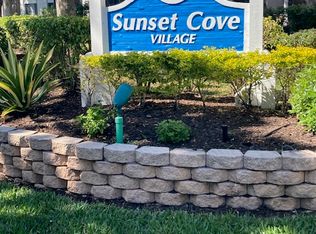 9900 Sunset Cove Ln APT 136, Fort Myers, FL 33919