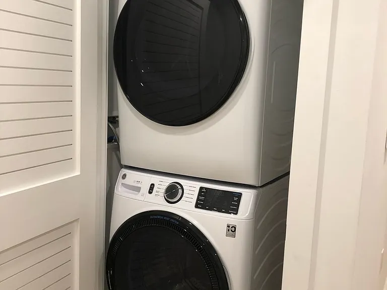 Washer/Dryer