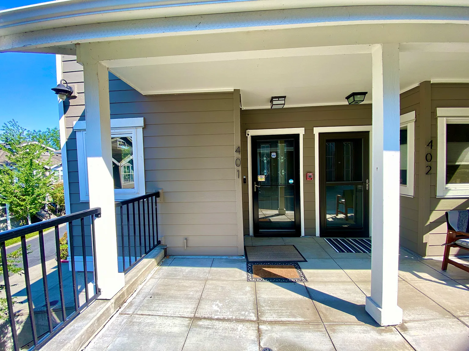 3 bed, 2.5 bath, 1054 sqft, $2,500 — Photo 1