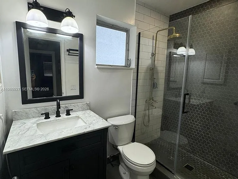 2840 Taylor St #28 — Photo 8