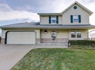 W154N7412 Stony Ct, Menomonee Falls, WI 53051