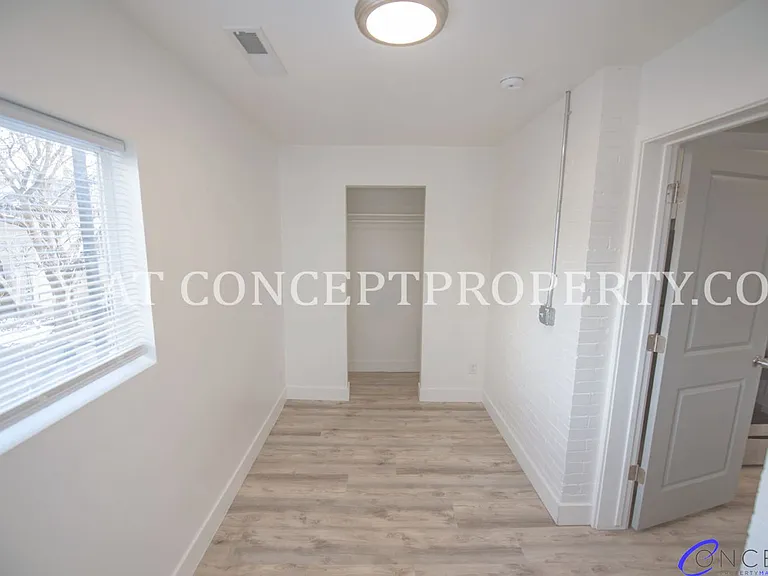 First Avenue Flats — Photo 156