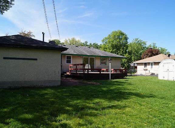 4th image of 3512 72nd Ave N