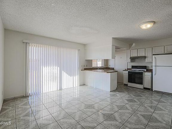 5th image of 3020 N 87th Ave