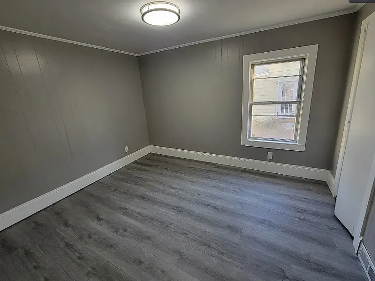 92 Ledge St #1 — Photo 4