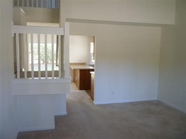 2nd image of 232 West Sq